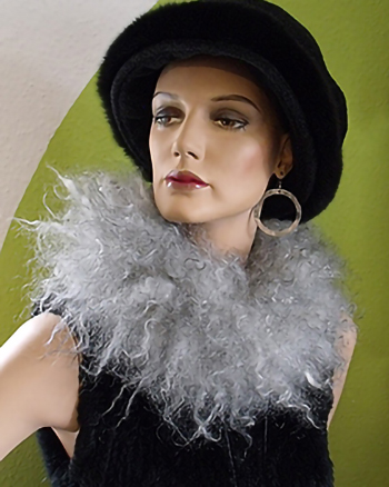 Loop aus Gotland-Pelz